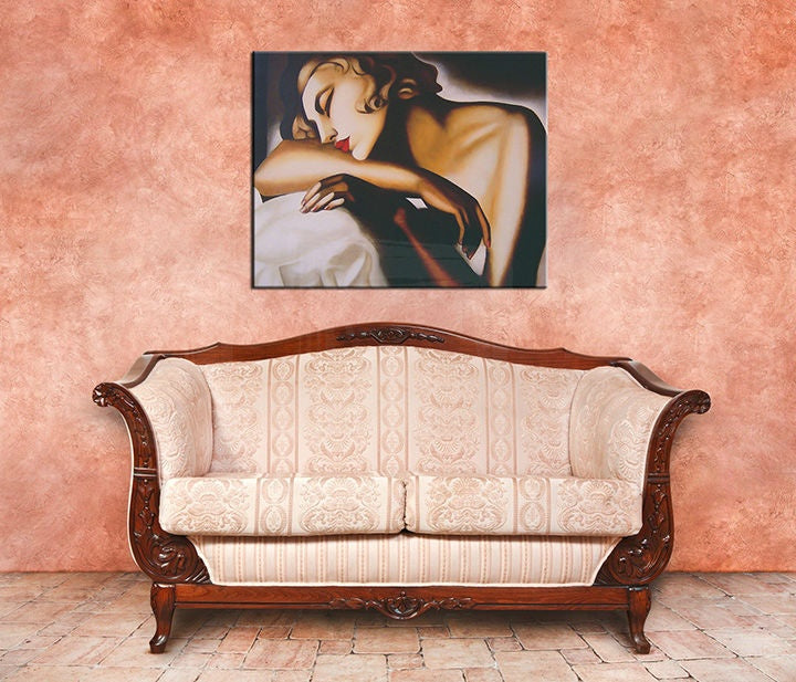 Vintage obraz s motívom SPIACA – Tamara de Lempicka v hnedo-ružových odtieňoch | Obraz na plátne SPIACA – Tamara de Lempicka, krása a pokoj a vyrovnanosť – náhľad