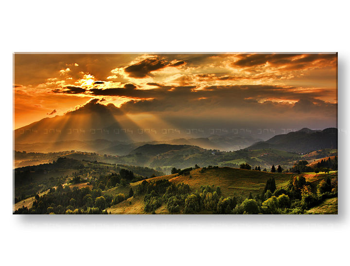 Moderný obraz na plátne s motívom PANORÁMA KRAJINA, hory, stromy, obloha, oblaky v zeleno-krémových odtieňoch, pokojná atmosféra | Obraz na stenu PANORÁMA KRAJINA – produkt