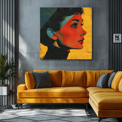 Moderný obraz na plátne s motívom Elegantná ikona v žlto-čiernych odtieňoch, štýlová atmosféra, krása a nostalgia | Audrey Hepburn obraz na plátne - Elegantná ikona – produkt