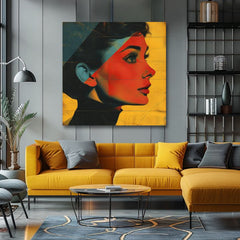 Moderný obraz na plátne s motívom Elegantná ikona v žlto-čiernych odtieňoch, štýlová atmosféra, krása a nostalgia | Audrey Hepburn obraz na plátne - Elegantná ikona – produkt, pohľad 2