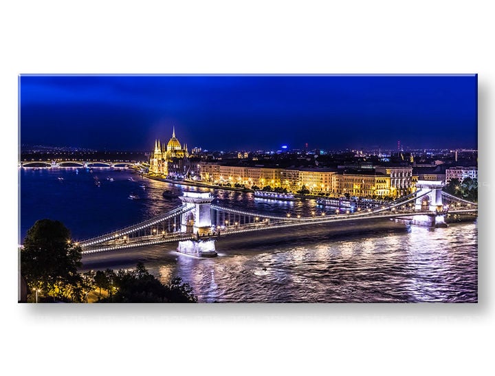 Moderný obraz na plátne s motívom PANORÁMA MESTO, pokojná atmosféra | Obraz na stenu PANORÁMA MESTO, nástenná dekorácia – produkt