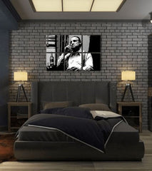Pop art obraz na plátne s motívom The Godfather - Vito Corleone s fľaškou škótskej, cigara, fľaša v bielo-čiernych odtieňoch, melancholická atmosféra – produkt