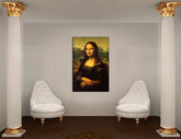 Moderný obraz na plátne s motívom MONA LISA – Leonardo Da Vinci, krajina v bielo-hnedých odtieňoch zavesený v interiéri obývačky, elegantná atmosféra – interiér