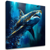 V boho štýle obraz na plátne s motívom PREMIUM ART - Shark Force in Dark Water, oceán, more a pláž v modro-zlatých odtieňoch, majestátna atmosféra – hlavný
