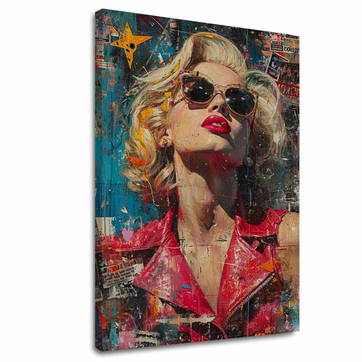 Moderný obraz na plátne s motívom Marilyn Monroe - Ikona v žiari svetiel v červeno-modrých odtieňoch, sláva a ikonografia | Obraz Marilyn Monroe - Ikona v žiari svetiel – hlavný