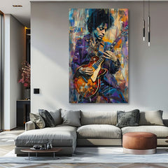 Moderný obraz na plátne s motívom Jimi Hendrix - Gitara v plameňoch v fialovo-bielych odtieňoch, energická atmosféra, kreativita | Obraz Jimi Hendrix - Gitara v plameňoch – produkt