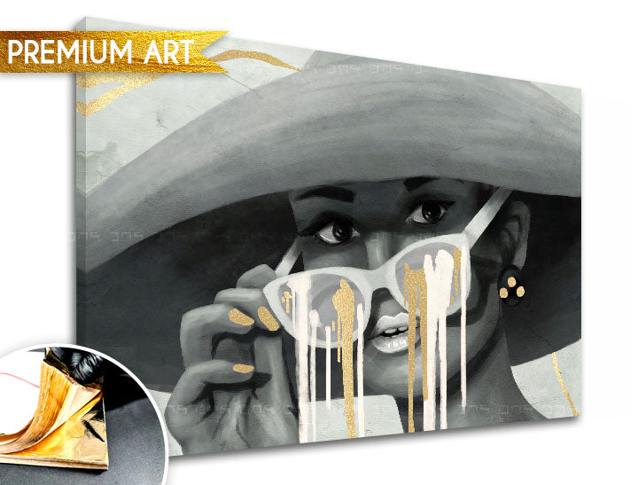 Pop art obraz na plátne s motívom PREMIUM ART – Žena v klobúku, príroda v sivo-zlatých odtieňoch, štýlová atmosféra, krása a tajomstvo, vhodný do spálne – hlavný