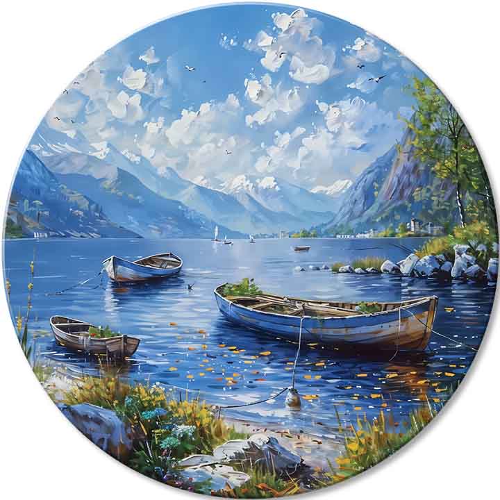 Ručne maľovaný obraz na plátne s motívom Alpské Člny, jazero, hory, obloha, oblaky v modrých odtieňoch, pokojná atmosféra, príroda | Okrúhle obrazy s akrylom Alpské Člny – hlavný