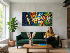 V boho štýle obraz na plátne s motívom ŽENY, vlasy, detský motív, zviera v fialovo-modrých odtieňoch zavesený v interiéri obývačky | Autorská reprodukcia na plátne ŽENY – interiér