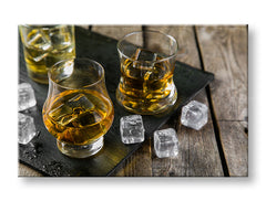 Klasický obraz na plátne s motívom DRINK S ĽADOM v zlato-čiernych odtieňoch, sofistikovaná atmosféra, luxusný dojem, vhodný do kuchyne | Obraz na stenu DRINK S ĽADOM_068-11 – hlavný