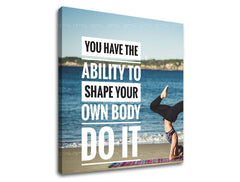 Moderný obraz na plátne s motívom You have the ability to, oceán, pláž, more a pláž, motivačný citát v bielo-čiernych odtieňoch, vhodný do pracovne – produkt