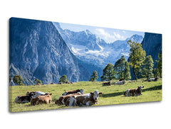 Rustikálny obraz s motívom PANORÁMA KRAJINA, hory, lúka v bielo-modrých odtieňoch | Obraz na stenu PANORÁMA KRAJINA, príroda – náhľad