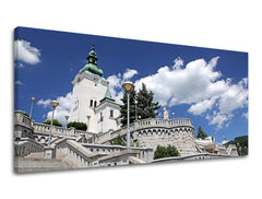 Obraz na plátne s motívom PANORÁMA SLOVENSKO, kostol, obloha, náboženský motív, slovenský motív v bielo-modrých odtieňoch, vhodný do chodby – hlavný