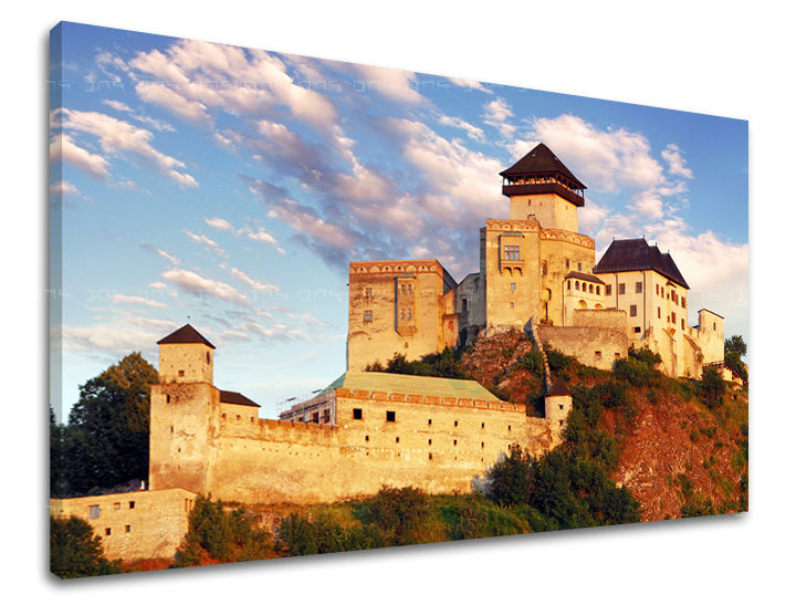 Obraz na plátne s motívom SLOVENSKO, hrad, veža, obloha, oblaky v modro-béžových odtieňoch, pokojná atmosféra | Obraz na stenu SLOVENSKO – hlavný