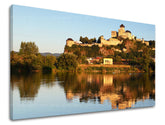 Klasický obraz na plátne s motívom SLOVENSKO, hrad, rieka, stromy, architektúra v béžovo-modrých odtieňoch, pokojná atmosféra, vhodný do kancelárie – hlavný