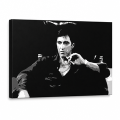 Ručne maľovaný POP Art obraz Scarface – 3D vizualizácia ručne maľovaného plátna na bielom pozadí. Dominantné farby: čierna, biela, sivá.