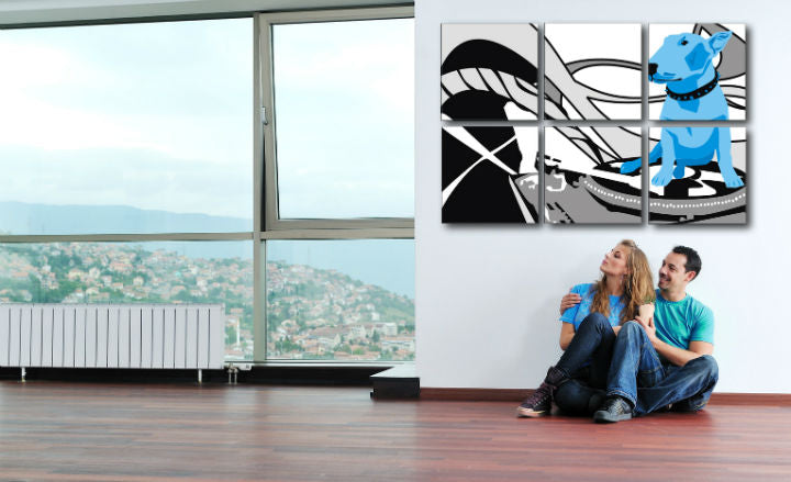 Pop art obraz na plátne s motívom Dog and DJ´S, pes, detský motív, zviera v bielo-modrých odtieňoch zavesený v interiéri obývačky, hravá atmosféra – interiér