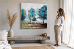 Maľovaný obraz na stenu STROMY 60x60 cm – ručne maľovaný obraz v elegantnom interiéri (Modern coastal) | wall mockup | premium canvas | Papilora.sk