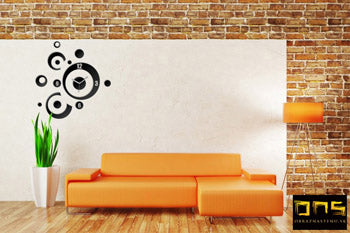 Moderné nástenné hodiny PLANET