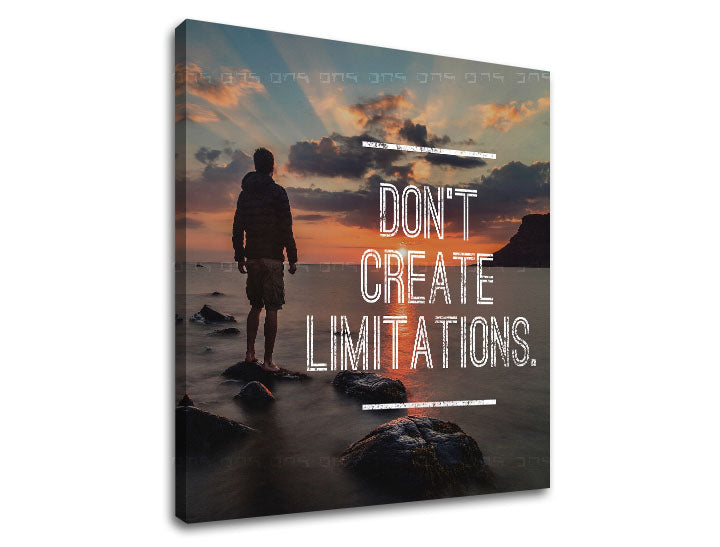 V boho štýle obraz na plátne s motívom Don´t create limitations, oceán, západ slnka, more a pláž, motivačný citát v bielych odtieňoch, vhodný do kancelárie – produkt