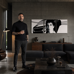 Ručne maľovaný POP Art obraz AL PACINO – obraz v modernom mužskom interiéri, lifestyle vizualizácia. Dominantné farby: čierna, biela, sivá.